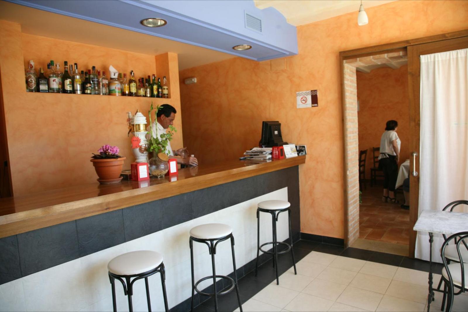 Hostal La Fuente Буэра Экстерьер фото